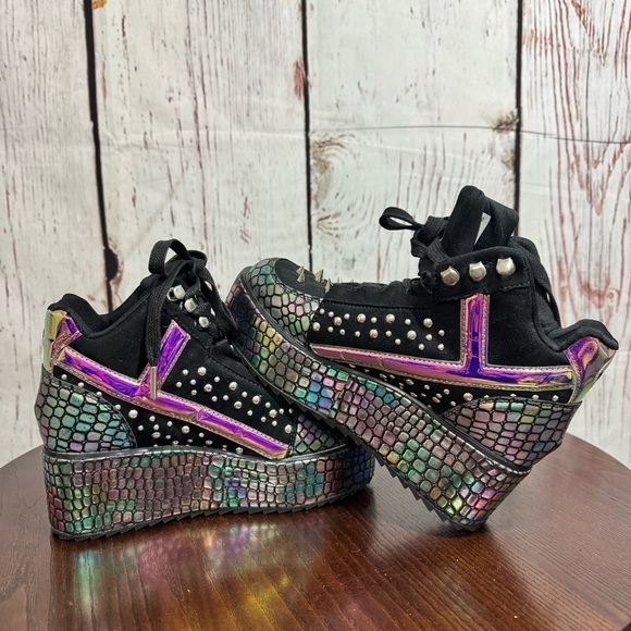 DOLLS Kill X YRU Qozmo Lo Alien Iridescent Reptile Embossed Platforms 4US 35 Eu - Picture 11 of 17